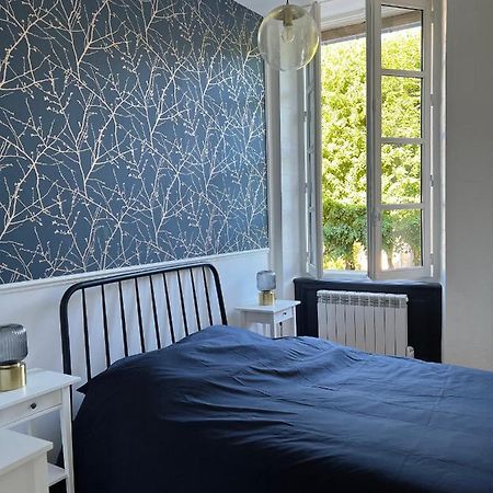 Bright Apt 70M2 In Bayeux Historic Center W Pkg Exterior photo